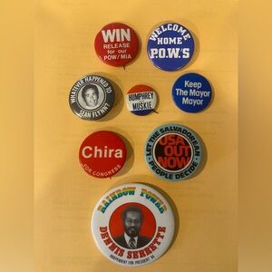 Vintage pinback button lot.